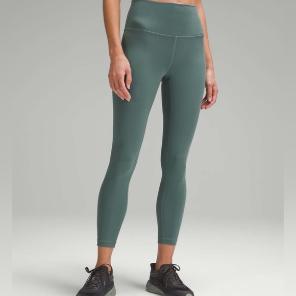 Lululemon Leggings Size 6 - Picture 5 of 8